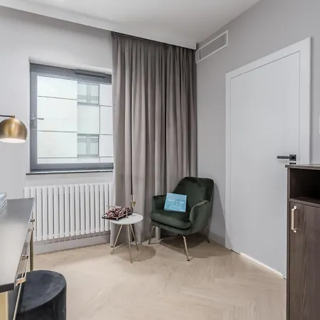 Deo Plaza Premium By Rent Like Lägenhetshotell Gdańsk