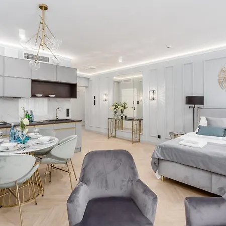 Deo Plaza Premium By Rent Like