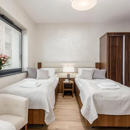 Deo Plaza Premium By Rent Like