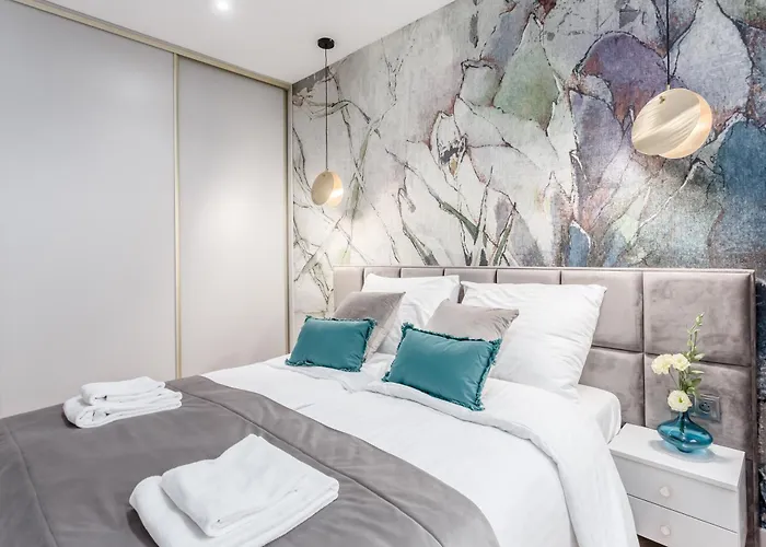 Deo Plaza Premium By Rent Like