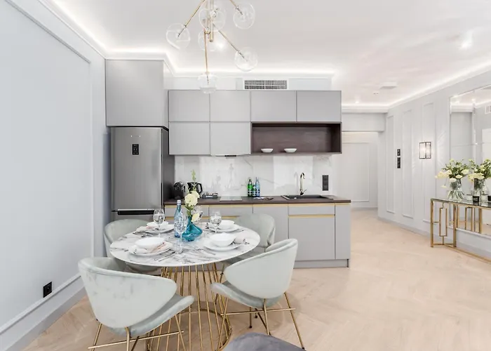 Lägenhetshotell Deo Plaza Premium By Rent Like Gdańsk