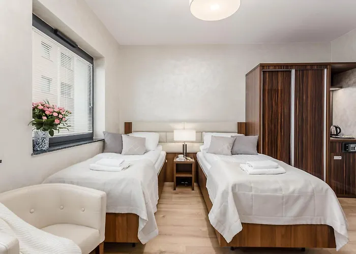 Deo Plaza Premium By Rent Like