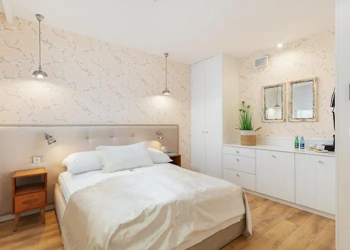 Deo Plaza Premium By Rent Like Lägenhetshotell