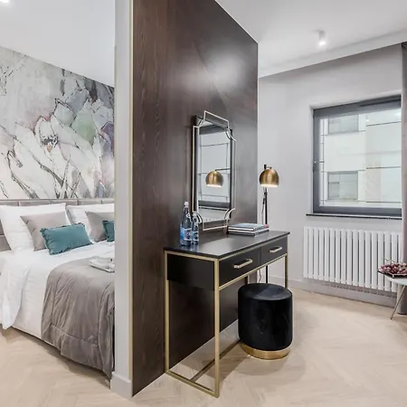 Deo Plaza Premium By Rent Like