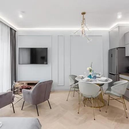 Hotel apartamentowy Deo Plaza Premium Motława View By Renters 4*
